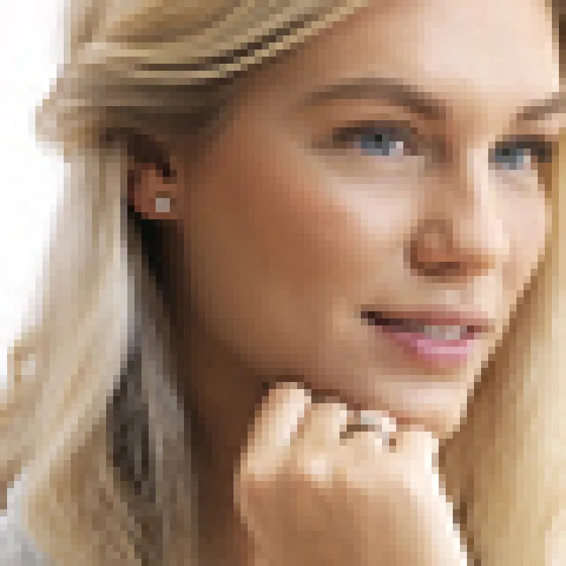 Blomdahl Örhängen Brilliance Plenary Crystal 5 mm 15‑12166‑01