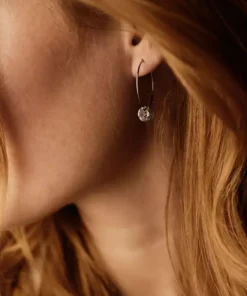 Blomdahl Örhängen NT Ear Ring 25 mm, Round 8 mm, Black diamond 15-1281-4812