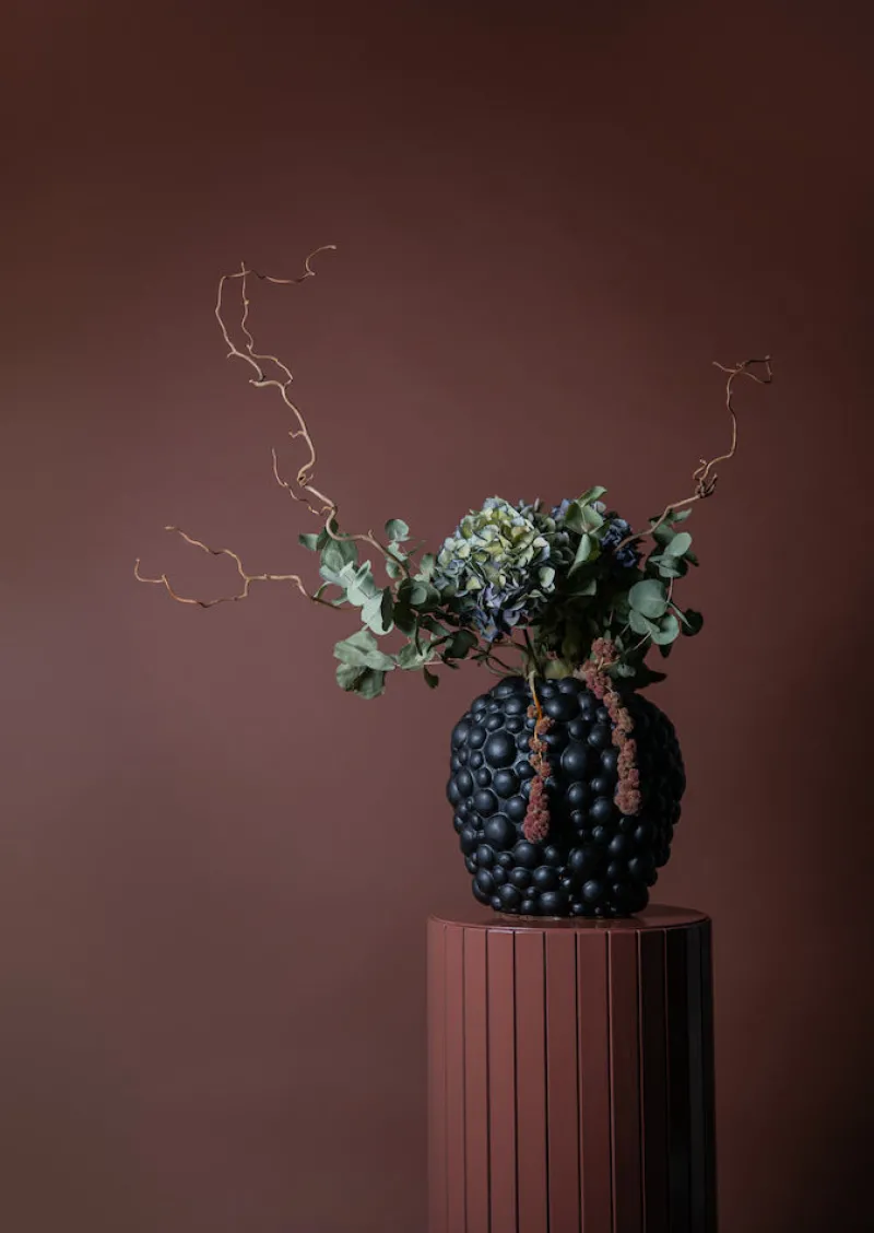 By On – Celeste Vas Svart