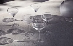 By On – Vas/skål Sensuous Klar