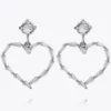 Caroline Svedbom Baguette Heart Örhängen/ Crystal (Rhodium)