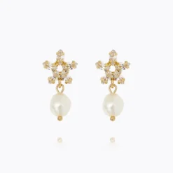 Caroline Svedbom Emmy Örhängen / Pearl + Crystal (Guld)