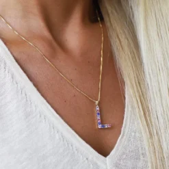 Caroline Svedbom Letter L Halsband / (Guld)