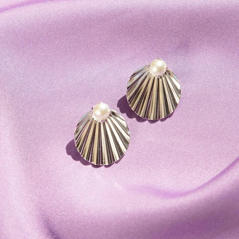 Caroline Svedbom Milos Örhängen / Pearl (Guld)