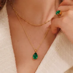 Caroline Svedbom Mini Drop Halsband / Majestic Green (Guld)