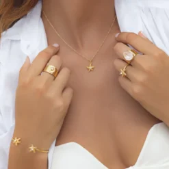 Caroline Svedbom Mini Sea Star Halsband / Crystal (Guld)
