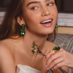 Caroline Svedbom Perfect Drop Ring / Majestic Green (Guld)