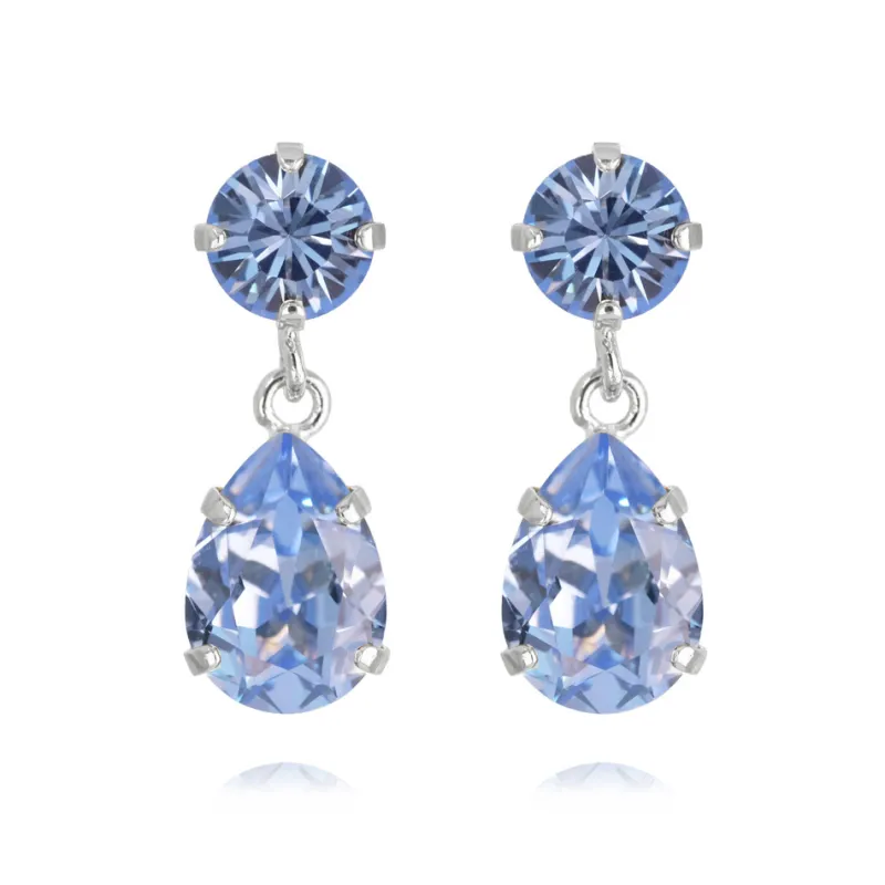 Caroline Svedbom Örhängen Mini Drop Light Sapphire (Rhodium)