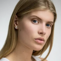 Caroline Svedbom Örhängen Petite Drop Stud Black Diamond (Guld)