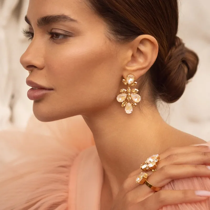 Caroline Svedbom Selene Örhängen/ Ivory Cream Delite (Rhodium)