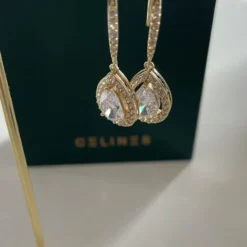 Celine Estelle Droppformade Guld örhängen med CZ
