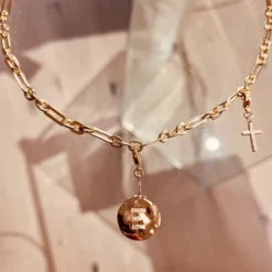 Charms Emma Israelsson FHL Organic Coin Charm Guld Charm028