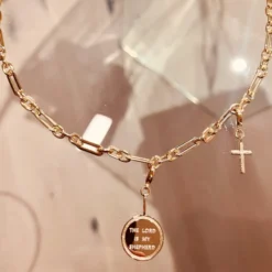 Charms Emma Israelsson Shepard Wreath Coin Charm Guld Charm018