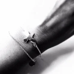 Armband Emma Israelsson Silver Dove Brace003a