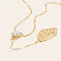 Carolina Gynning smycken Gynning Jewelry Autumn Leaves Halsband Guld