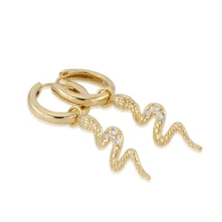 Carolina Gynning smycken Gynning Jewelry Snake Örhängen