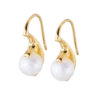 Carolina Gynning smycken Gynning Jewelry Sweetness Pearl Örhängen (Guld)