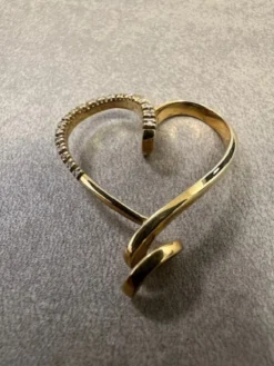 Hjärta i 18K Guld med Diamanter HJG007