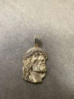 Jesus Hänge i 14K Guld JHG003