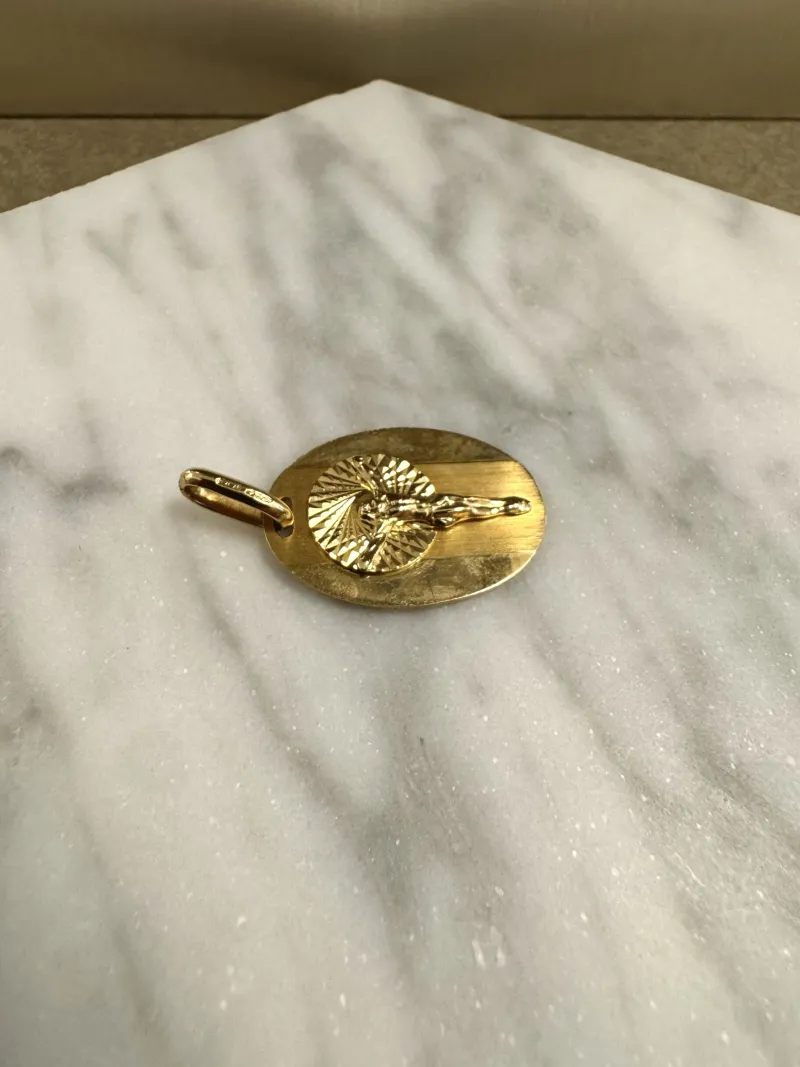 18K Guld Jesus Hänge – HBG041 ( Begagnad )