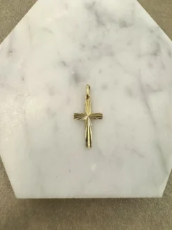 18K Guld Kors – KH026G