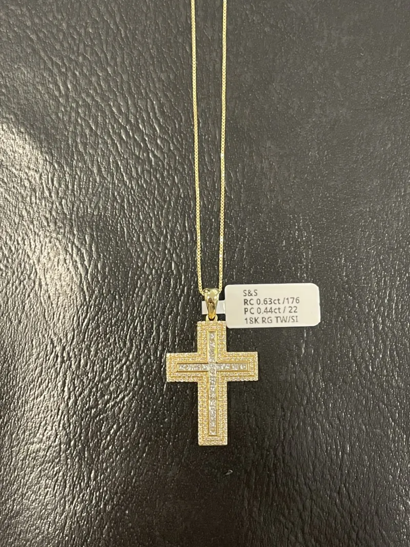 Kors i 18K Guld med 1,07ct TW/SI Diamanter – KG002