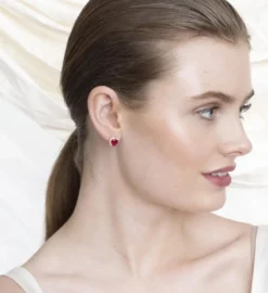 Lily And Rose Delphine Stud Örhängen – Pink Ruby (Guld) 65071