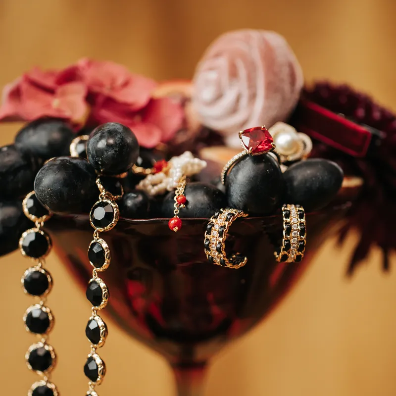 Lily And Rose Desiree ring – Garnet