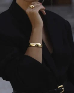 Armband Mockberg Alexandra Bangle Guld