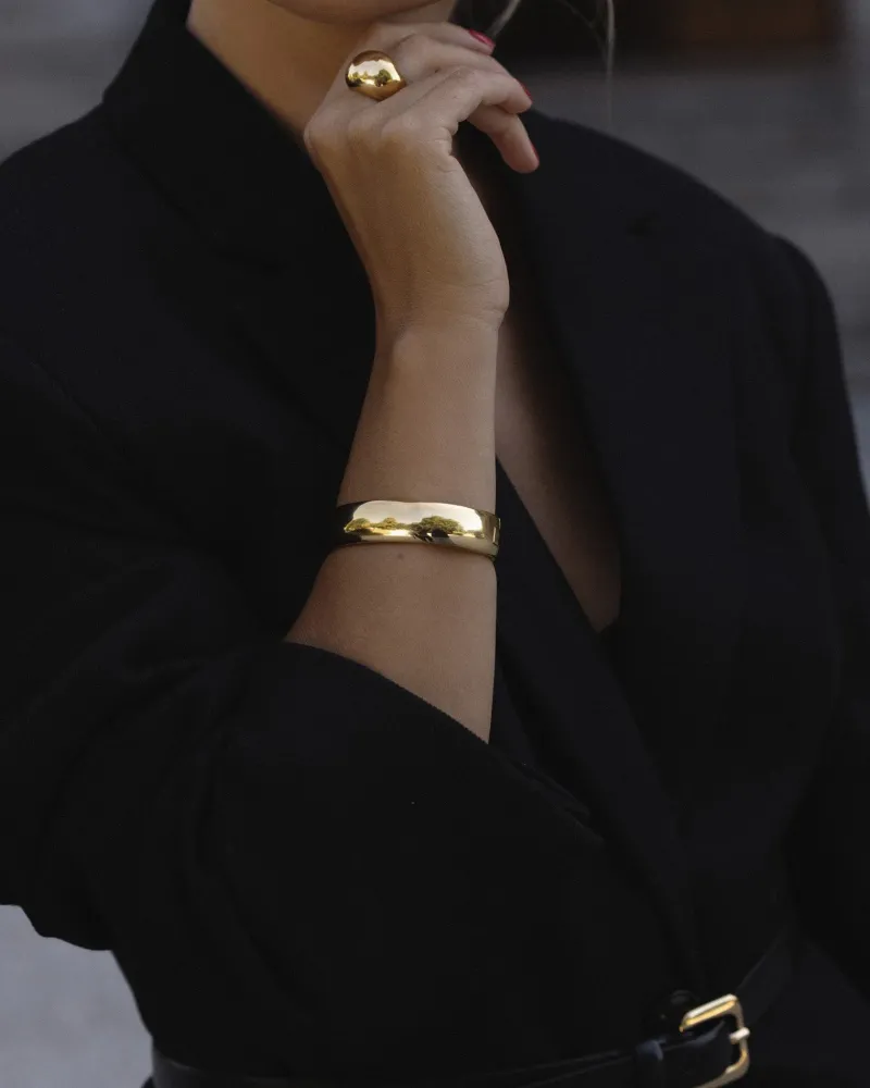 Armband Mockberg Alexandra Bangle Guld