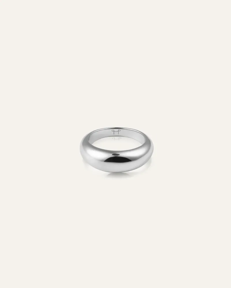 Mockberg Bold Silver Ring