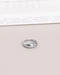 Mockberg Bold Silver Ring