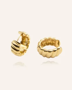 Mockberg Curved Ribbed Örhängen Guld