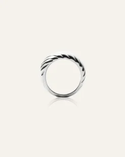 Mockberg Curved Ribbed Ring Silver