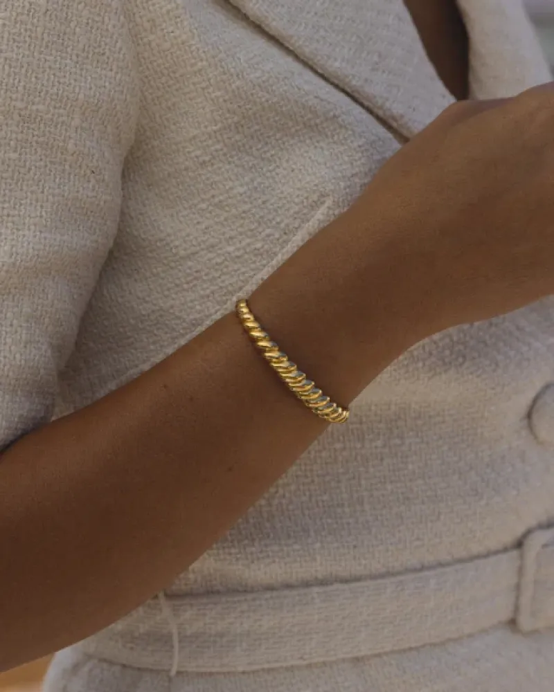 Armband Mockberg Ingrid Cuff Guld