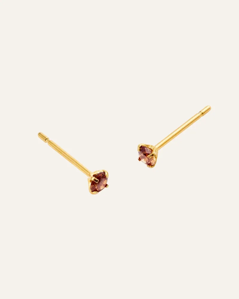 Mockberg Jolie Studs Örhängen Medium Guld – Coffee