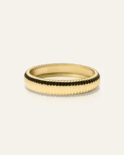 Armband Mockberg Retro Ribbed Bangle Guld