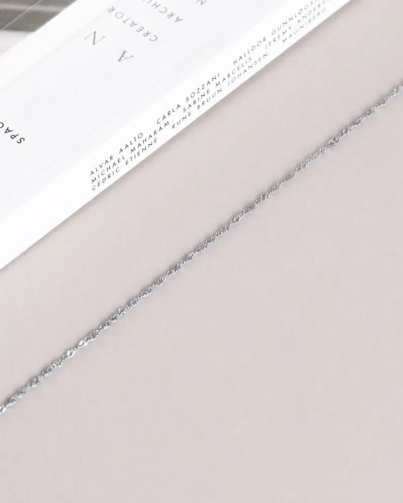 Halsband Mockberg Twirl Silver