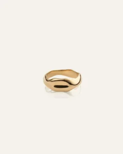 Mockberg Wavy Bolded Ring Guld