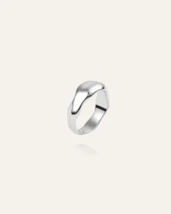 Armband Mockberg Wavy Bolded Ring Silver