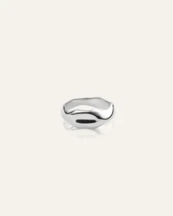 Armband Mockberg Wavy Bolded Ring Silver