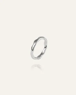 Mockberg Wavy Petite Ring Silver