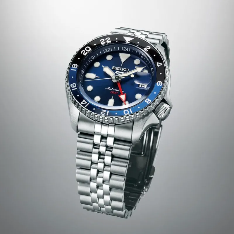 5 Sports Seiko Seiko 5 Sports Automatic GMT 42.5mm SSK003K1