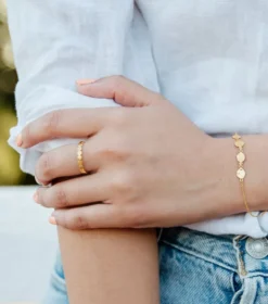 Ringar Syster P Beaches Flat Dot Ring Guld