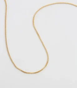 Halsband Syster P Beloved Kort Box Kedja Guld