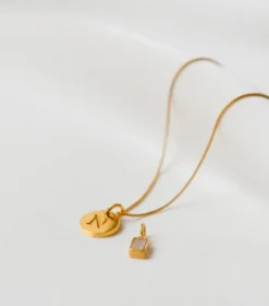Berlocker Syster P Beloved Squared Hänge Moonstone Guld