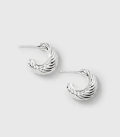 Örhängen Syster P Bolded Little Sis Chevron Silver