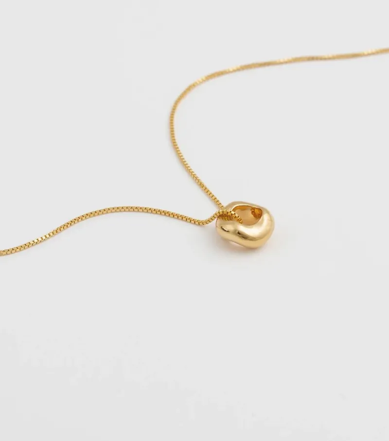 Halsband Syster P Bolded Wavy Guld