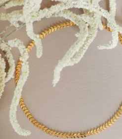 Halsband Syster P Layers Olivia Guld