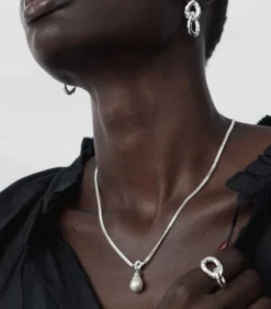Halsband Syster P Mary Silver